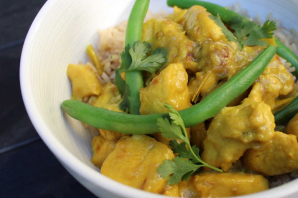 Simple Turmeric Chicken, nutritionist Laura Bond, gluten free, dairy free